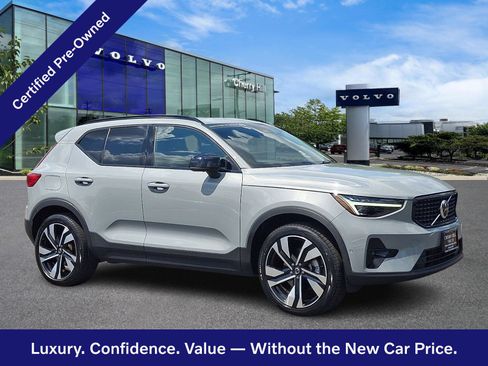 Certified 2024 Volvo XC40 B5 Ultimate w/ Protection Package Premier AWD/4WD image 1