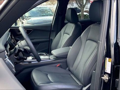 Used 2025 Audi Q7 3.0T Premium Plus w/ Premium Plus Package image 7