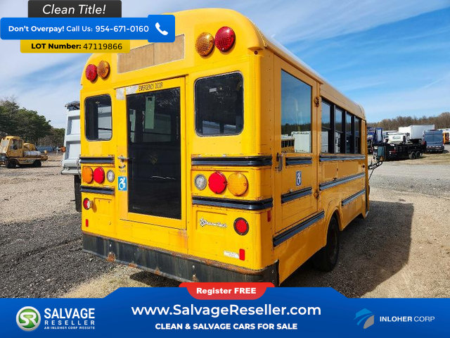 Used 2012 Chevrolet Express 3500 Extended w/ School Bus Package RWD image 5