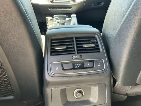Used 2017 Audi A4 2.0T allroad Premium Plus w/ Technology Package AWD/4WD image 13