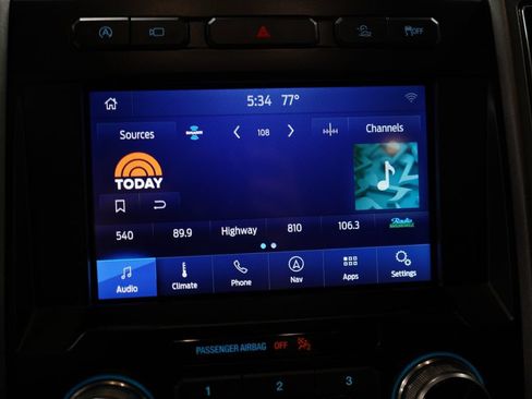 Used 2019 Ford F150 Raptor w/ Equipment Group 802A Luxury AWD/4WD image 28