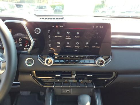 Used 2024 GMC Canyon Elevation w/ Convenience Package RWD image 11