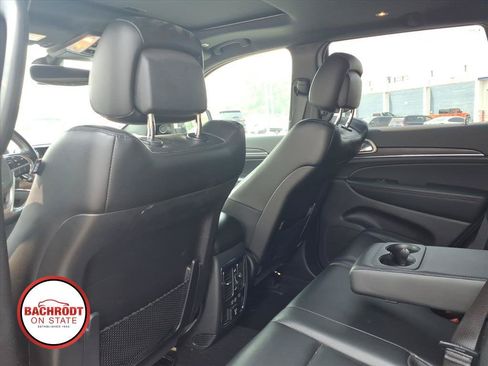 Used 2021 Jeep Grand Cherokee Limited w/ Trailer Tow Group IV AWD/4WD image 26