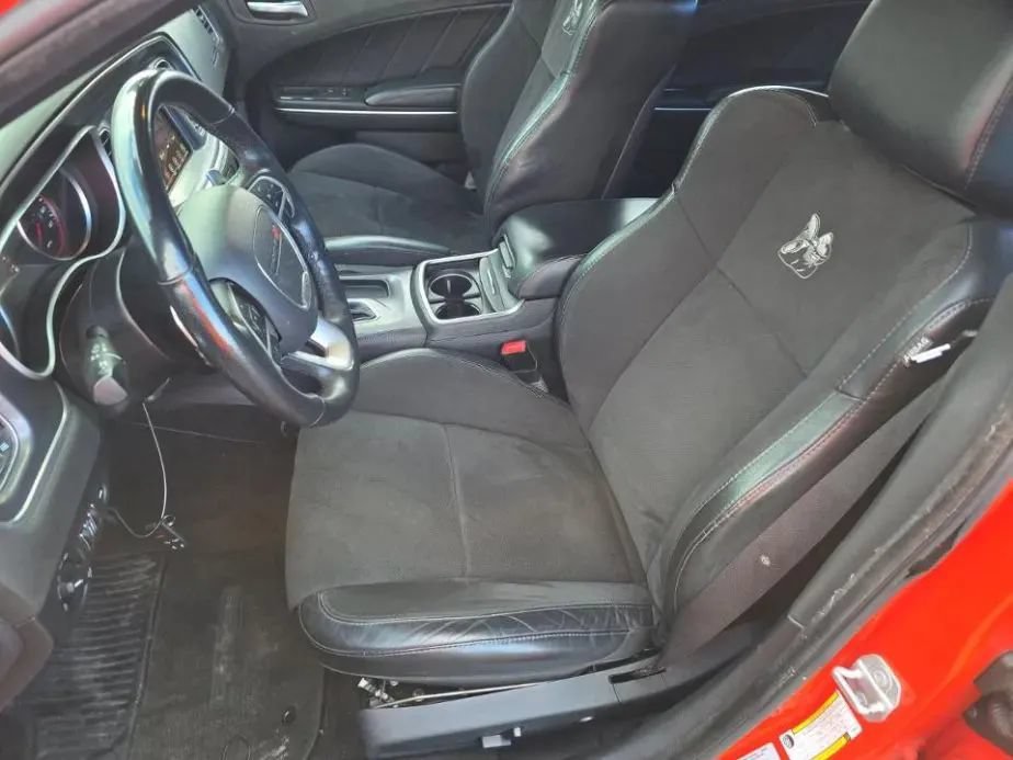 Used 2017 Dodge Charger R/T Scat Pack w/ Dynamics Package RWD image 8