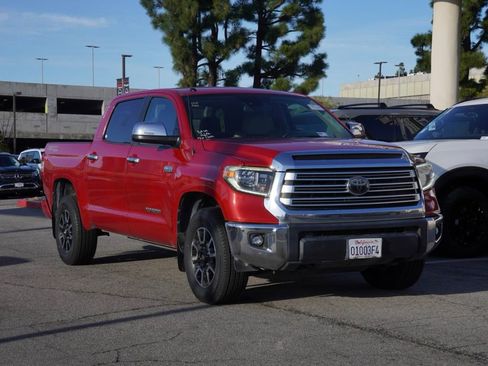 Used 2018 Toyota Tundra Limited w/ Limited Premium Package image 2