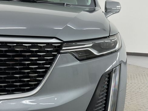 Used 2023 Cadillac XT6 Premium Luxury FWD image 12