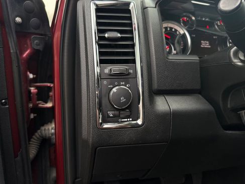 Used 2017 RAM 2500 Laramie w/ Sport Appearance Group image 44