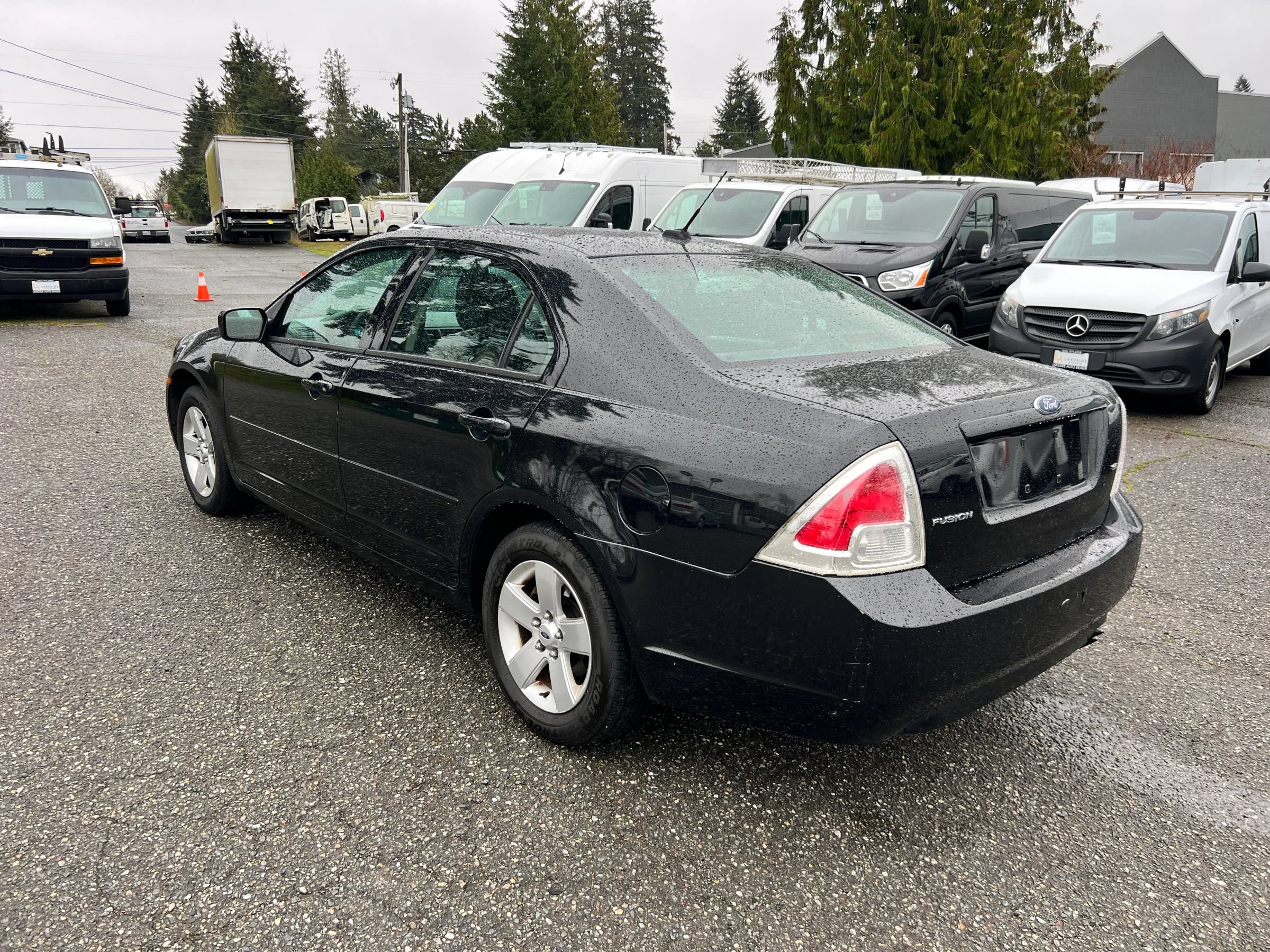 Used 2009 Ford Fusion SE FWD image 5