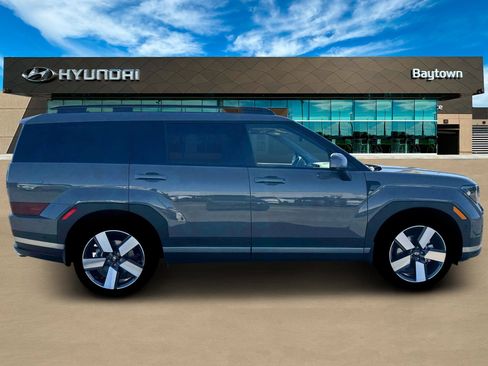 New 2026 Hyundai Santa Fe Limited FWD image 9