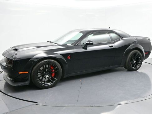 Used 2022 Dodge Challenger SRT Hellcat image 4