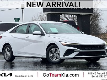Used 2024 Hyundai Elantra SE