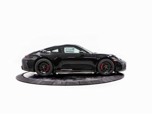 New 2026 Porsche 911 Carrera GTS image 8