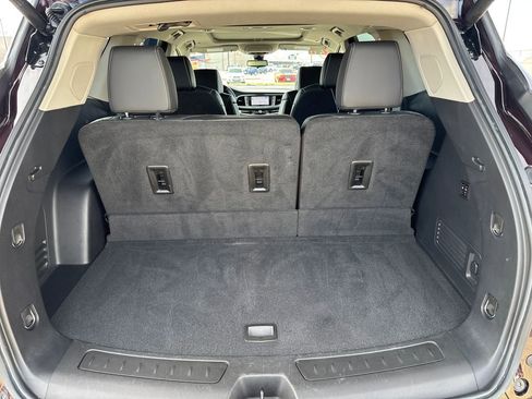 Used 2021 Buick Enclave Avenir w/ Avenir Technology Package image 38