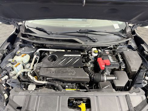Used 2023 Nissan Rogue S FWD image 33