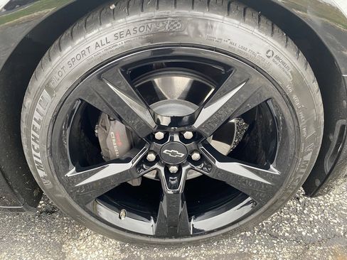 Used 2022 Chevrolet Camaro SS image 37