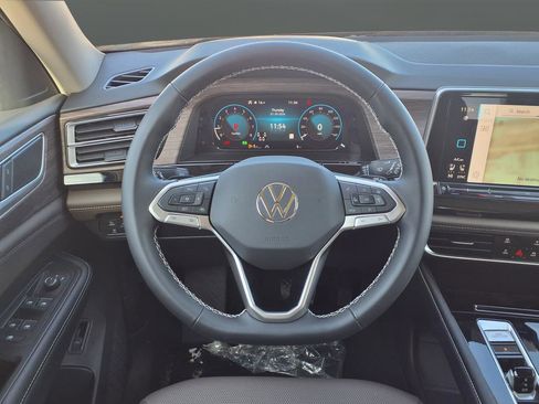 New 2026 Volkswagen Atlas SEL AWD/4WD image 17