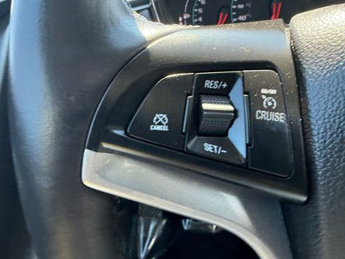 Used 2018 Chevrolet Trax LT w/ LT Convenience Package image 14