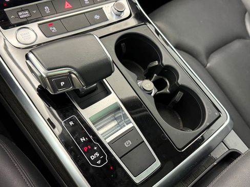 Used 2020 Audi Q7 2.0T Premium Plus w/ Premium Plus Package image 30