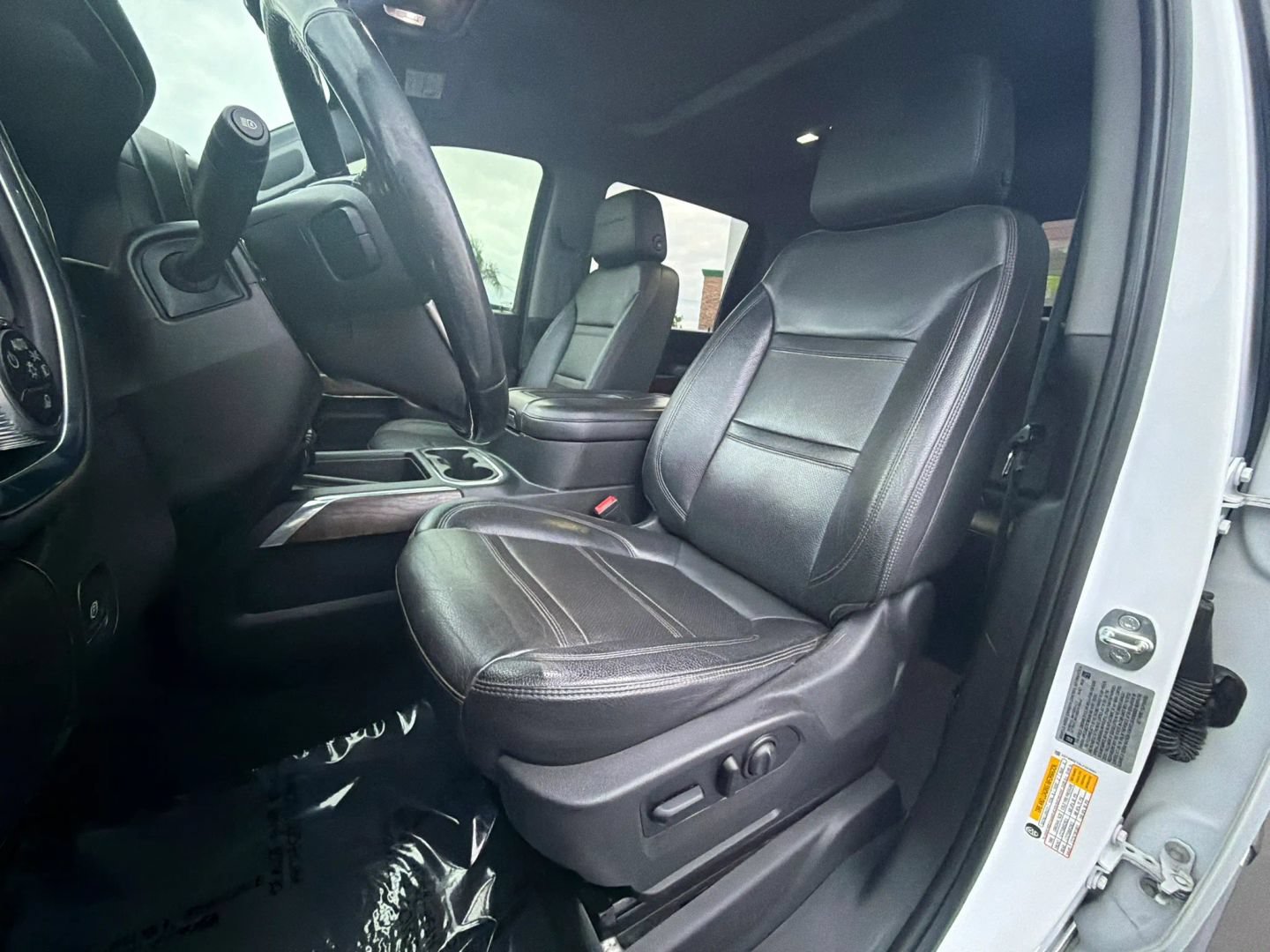 Used 2020 GMC Sierra 2500 Denali w/ Denali Ultimate Package AWD/4WD image 29