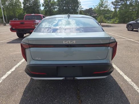 Used 2025 Kia K4 LXS image 4