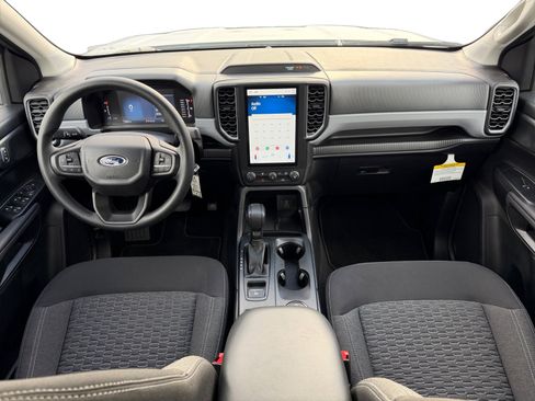 Used 2025 Ford Ranger XL image 10