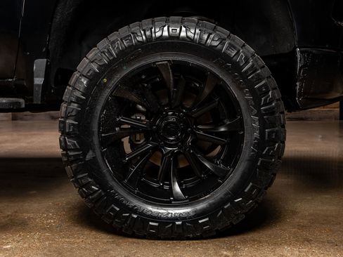 Used 2022 Chevrolet Silverado 1500 Custom Trail Boss image 12