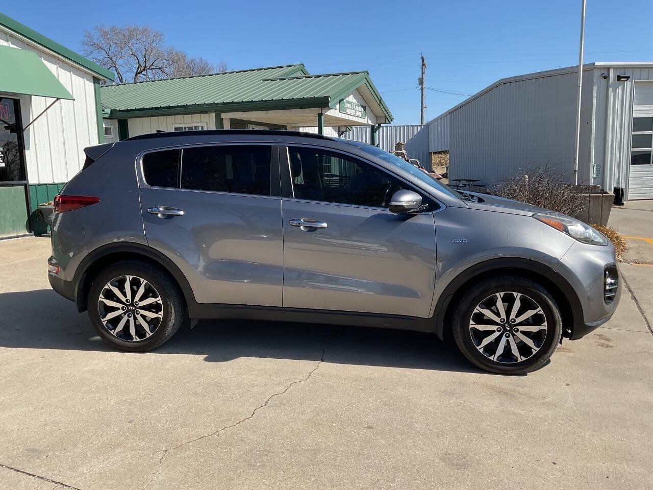 Used 2019 Kia Sportage EX w/ EX Premium Package AWD/4WD image 2