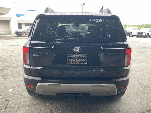 Certified 2026 Honda Passport TrailSport image 4
