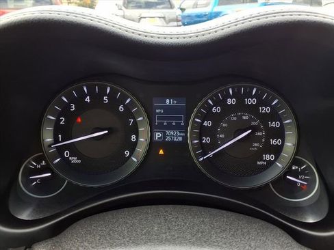 Used 2019 INFINITI Q70 L 3.7 w/ Sensory Package image 8