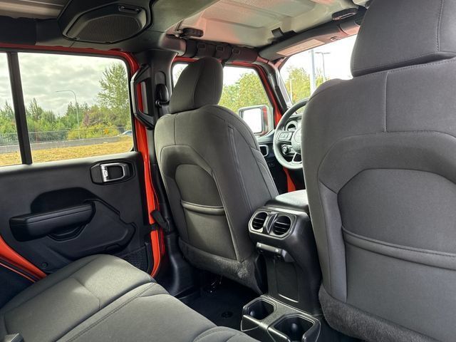 Used 2023 Jeep Wrangler Unlimited Sport AWD/4WD image 23