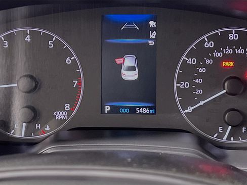 Used 2025 Toyota Corolla LE FWD image 22
