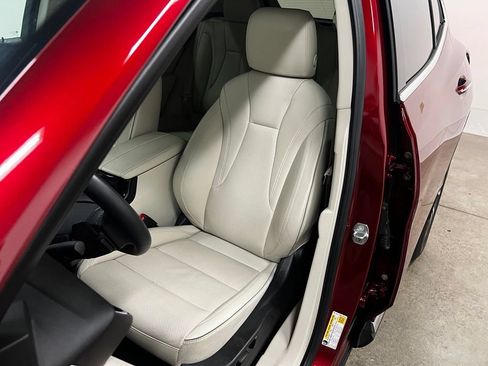 Certified 2023 Buick Envision Essence AWD/4WD image 30