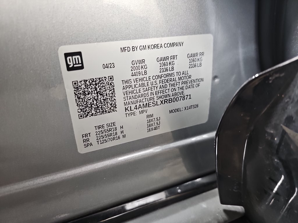 Used 2024 Buick Encore GX Sport Touring w/ Advanced Technology Package AWD/4WD image 40