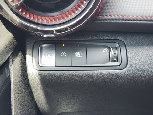 Used 2025 Chevrolet Equinox RS w/ Safety and Technology Package FWD image 23