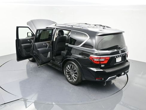 Used 2024 Nissan Armada Platinum w/ Captain's Chairs Package image 25