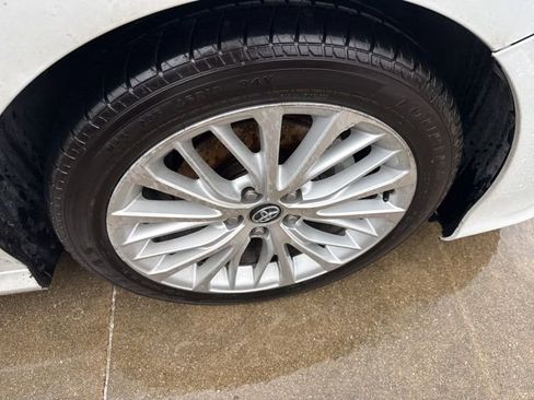 Used 2020 Toyota Camry XLE w/ Driver Assist Package image 12