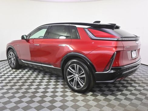New 2026 Cadillac Lyriq Luxury w/ LPO, Floor Liner Package AWD/4WD image 3