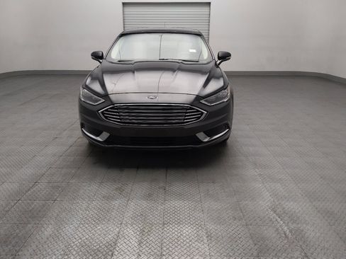 Used 2018 Ford Fusion SE FWD image 15