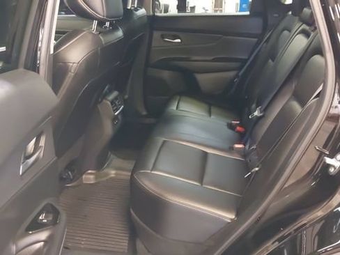 Used 2025 Nissan Murano SV AWD/4WD image 27