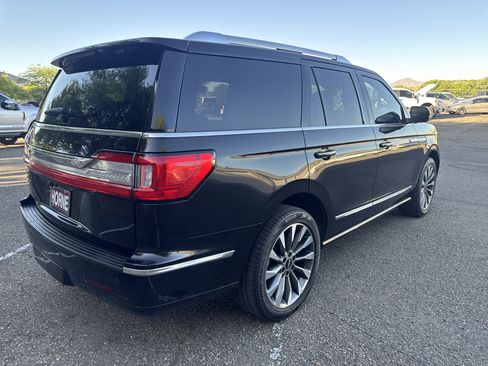 Used 2021 Lincoln Navigator Reserve RWD image 7