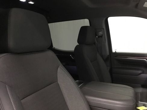 Used 2024 Chevrolet Silverado 1500 RST AWD/4WD image 23
