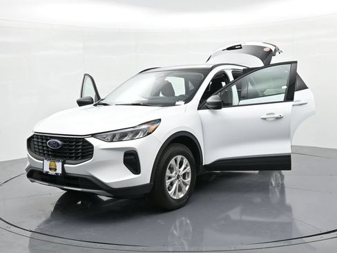 New 2026 Ford Escape Active w/ Active Premium Tech Pack AWD/4WD image 30