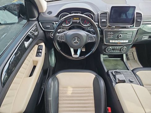 Used 2018 Mercedes-Benz GLE 43 AMG 4MATIC image 12