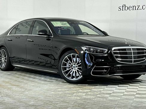 New 2026 Mercedes-Benz S 580e 4MATIC Sedan image 2