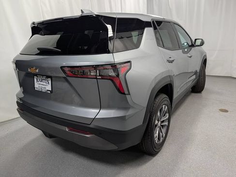 New 2027 Chevrolet Equinox LT FWD image 3
