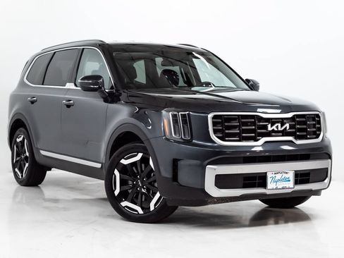 Used 2023 Kia Telluride S FWD image 6