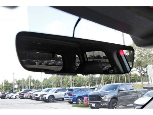 Used 2020 Subaru Forester Limited w/ Popular Package #3 AWD/4WD image 24