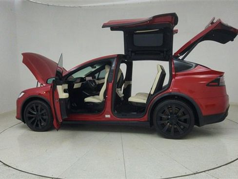Used 2023 Tesla Model X image 69