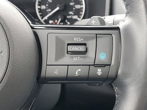 Certified 2023 Nissan Rogue SV w/ SV Premium B Package image 11