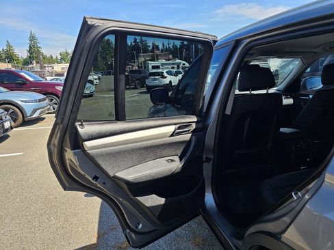 Used 2013 BMW X3 xDrive28i AWD/4WD image 15
